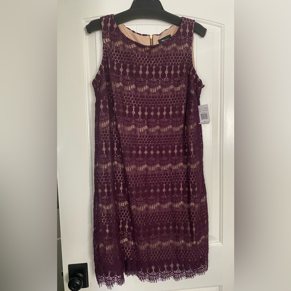 Studio Red Sheath Mini Dress Sleeveless Scoop Neck